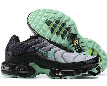 Men's Air Max Plus Green Glow Shoes