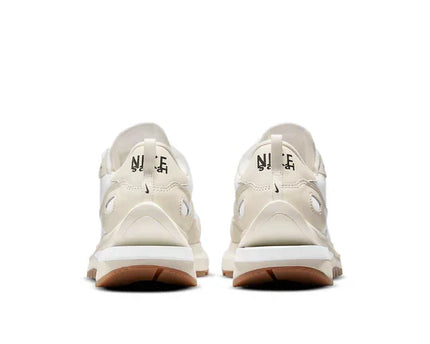 Men's Nike Sacai x VaporWaffle Sail Gum Shoes