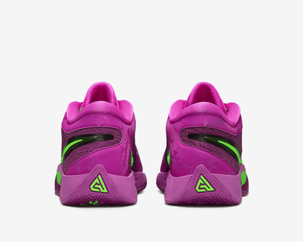 Men's Giannis Freak 6 Bold Berry Shoes