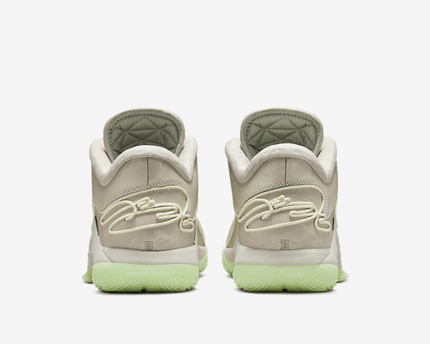 Men's Lebron 22 Light Bone Shoes