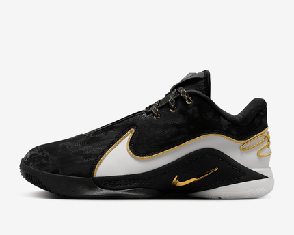 Men's Lebron 22 White Metallic Gold Shoes