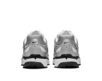Men's Nike PÃ¢â‚¬â€˜6000 Metallic Silver Shoes