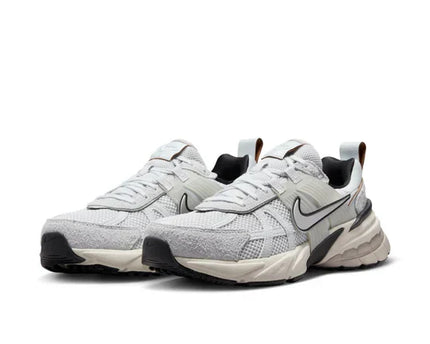 Men's Nike V2K 'Pure Platinum Chrome' Shoes