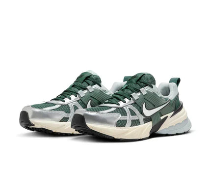 Men's Nike V2K 'Vintage Green White' Shoes