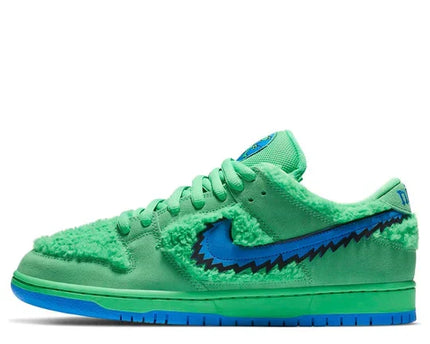 Men's Nike x Grateful Dead SB Dunk Low Green Bear Shoes