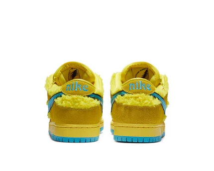 Men's Nike x Grateful Dead SB Dunk Low Yellow Bear Shoes