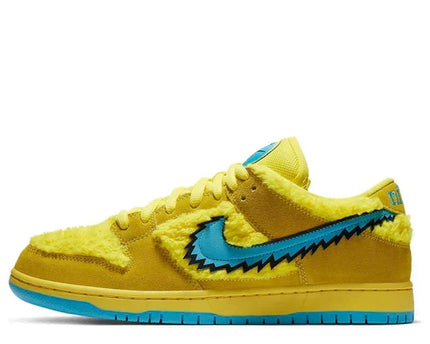 Men's Nike x Grateful Dead SB Dunk Low Yellow Bear Shoes