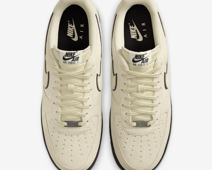 Men's Air Force 1 '07 LV8 Light Khaki Shoes
