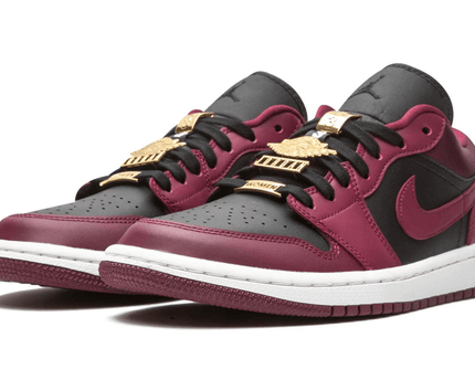 Men's Air Jordan 1 Low Beetroot Shoes