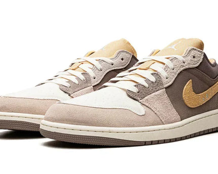 Men's Air Jordan 1 Low Taupe Haze Shoes