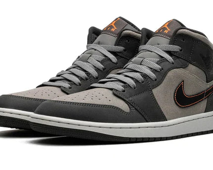 Men's Air Jordan 1 Mid Night Stadium Shoes