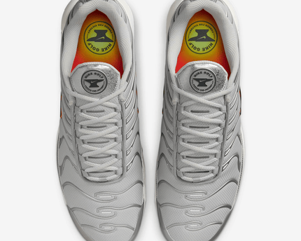 Men's Nike Air Max Plus G Metallic Silver Shoes