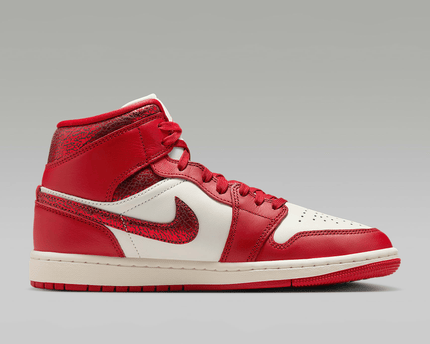 Men's Air Jordan 1 Mid SE Team Red Shoes