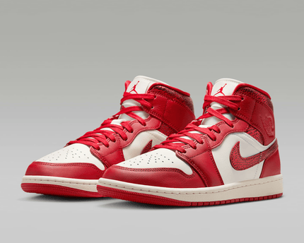 Men's Air Jordan 1 Mid SE Team Red Shoes