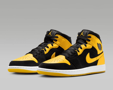 Men's Air Jordan 1 Mid SE Varsity Maize Shoes