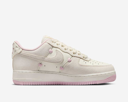 Men's Nike Air Force 1 Low 'Valentineâ€™s Day' Shoes