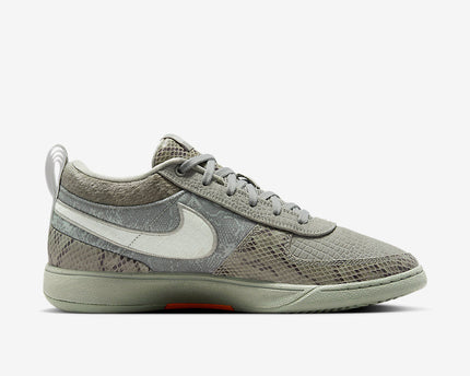 Men's Nike Book 1 Hike Shoes
