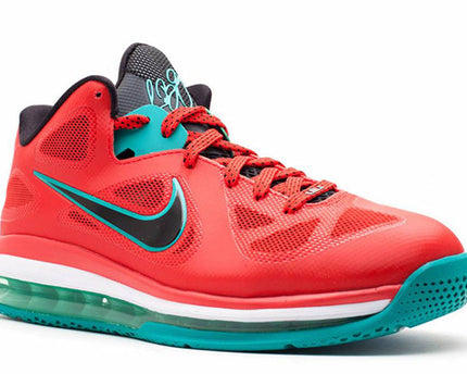 Men's Nike Lebron 9 Liverpool Shoes