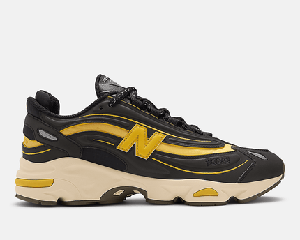 Men's New Balance 920 A Different Bounce Shoes
