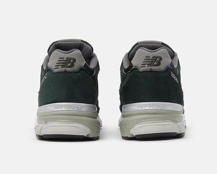 Men's New Balance 920 Autumnal Green Shoes