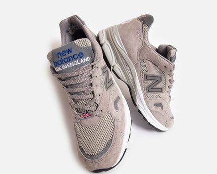 Men's New Balance 920 Gray Blue Shoes