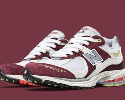 Men's New Balance 2002R Backyard Legends II Shoes