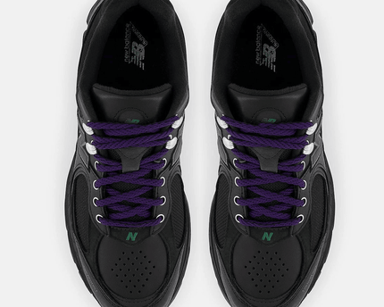 Men's New Balance 2002R Black Shoes