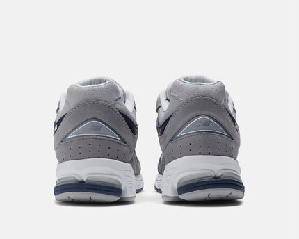 Men's New Balance 2002R Light Grey Shoes