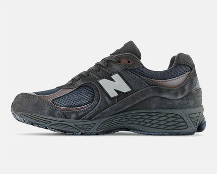 Men's New Balance 2002R Magnet Shoes