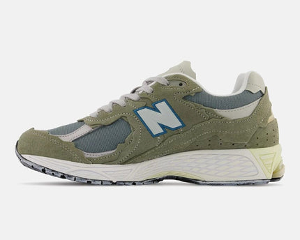 Men's New Balance 2002R Protection Pack Shoes