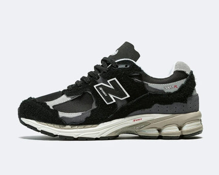 Men's New Balance 2002R Refined Future Shoes