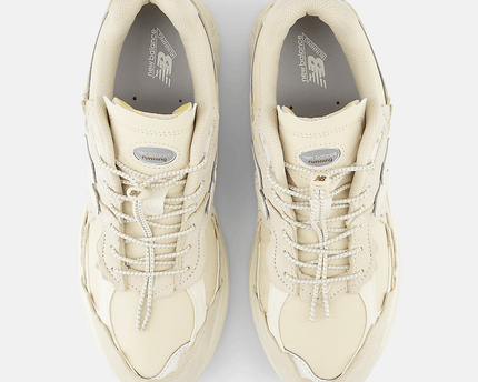 Men's New Balance 2002R Sandstone Shoes