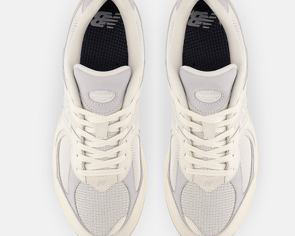 Men's New Balance 2002R White Shoes