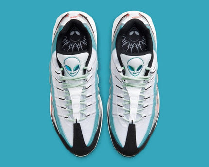 Men's Nike Air Max 95 Alien Shoes