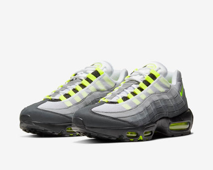 Men's Nike Air Max 95 Neon Shoes