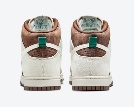 Men's Nike Dunk High Light Chocolate Shoes