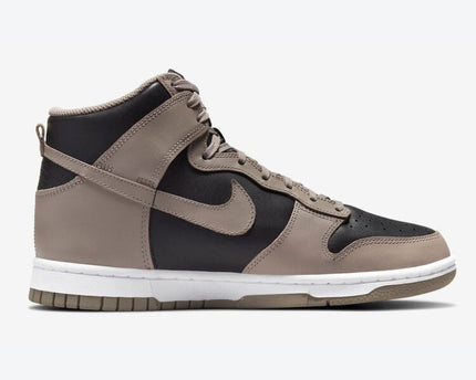 Men's Nike Dunk High Moon Fossil Shoes