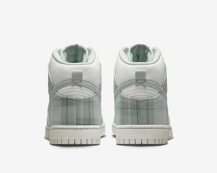 Men's Nike Dunk High Plaid Shoes