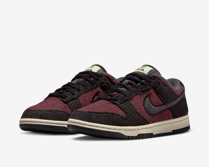 Men's Nike Dunk Low Fleece Shoes