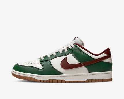 Men's Nike Dunk Low Gorge Green Shoes