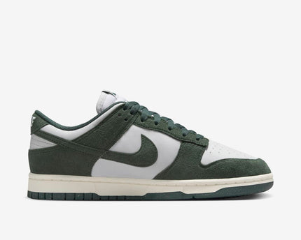 Men's Nike Dunk Low Green Suede Shoes