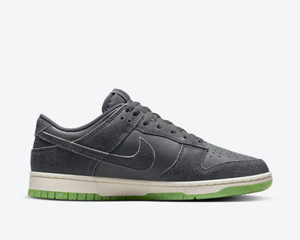 Men's Nike Dunk Halloween Shoes