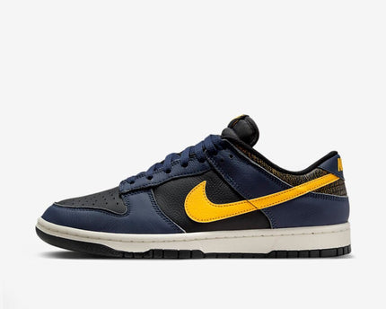 Men's Nike Dunk Low 'Michigan' Shoes