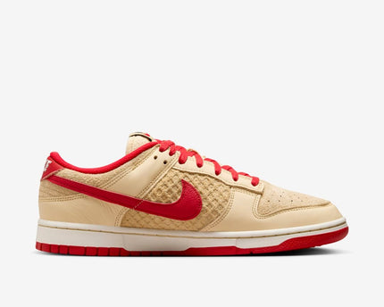 Men's Nike Dunk Low 'Strawberry Waffle' Shoes