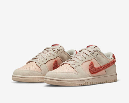 Men's Nike Dunk Low 'Terry Swoosh' Shoes