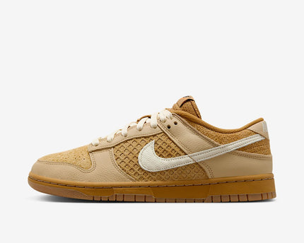 Men's Nike Dunk Low 'Waffle' Shoes