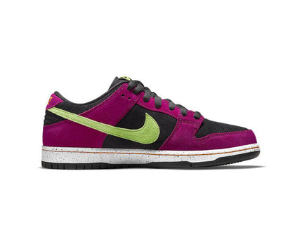 Men's Nike SB Dunk Low 'ACG Terra' Shoes