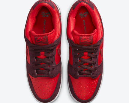 Men's Nike SB Dunk Low 'Cherry' Shoes