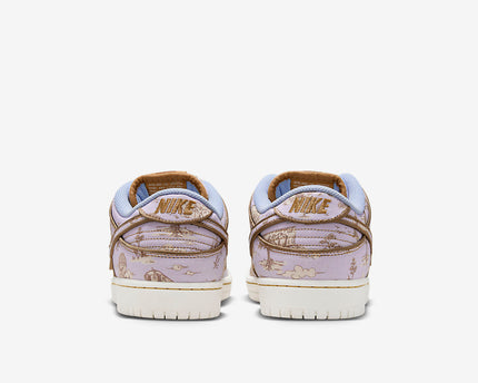 Men's Nike SB Dunk Low 'City of Style' Shoes