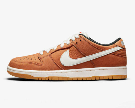 Men's Nike SB Dunk Low 'Dark Russet' Shoes